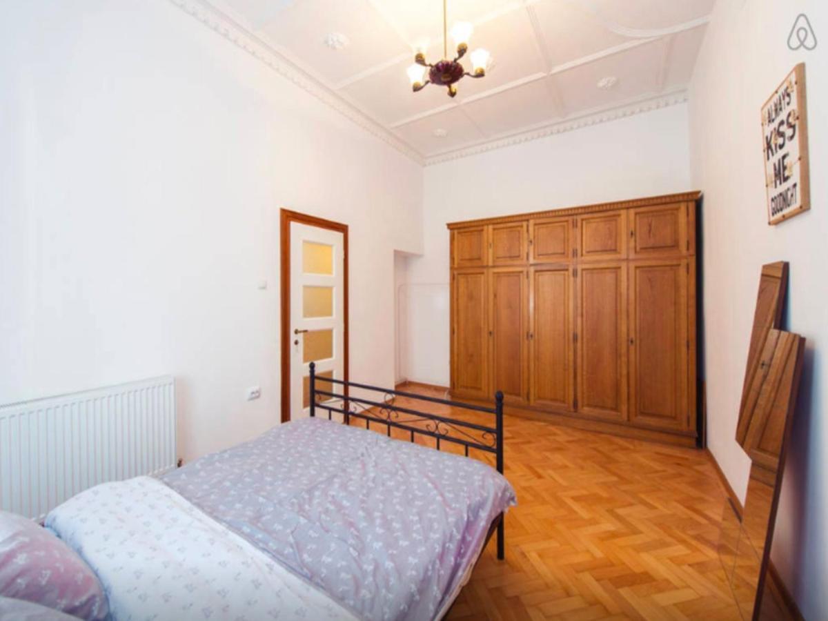 Love Nest Brașov Zimmer foto